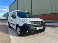 NISSAN NV250